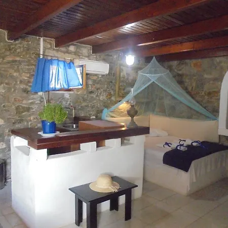 Aparthotel Anatoli *