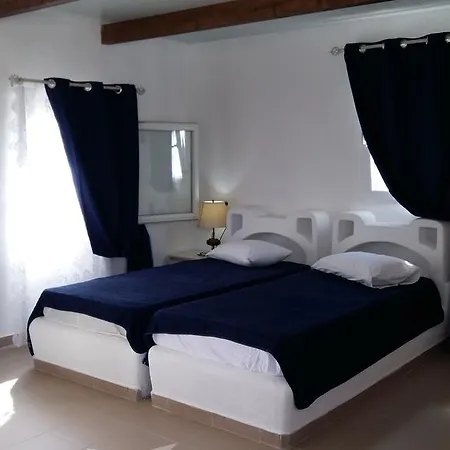 Aparthotel Anatoli *