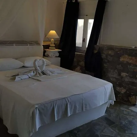 Aparthotel Anatoli *